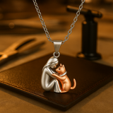 Collier porte-bonheur avec motif de chat